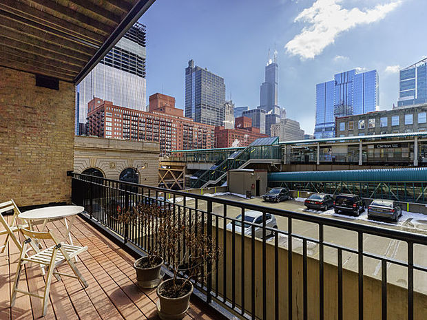  226 N. Clinton St. 