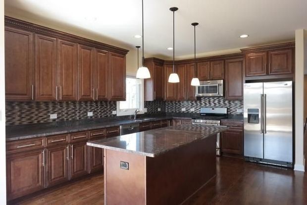  5538 S. Narragansett Ave.    