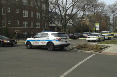  Police respond to a shooting at the corner of Lunt and Greenview in Rogers Park Saturday morning. 