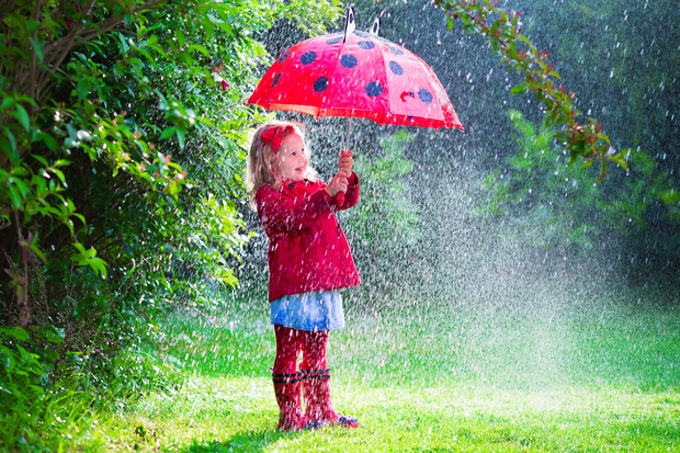  Friday could hit 80 degrees, but Saturday and Sunday will be colder and cloudier. 