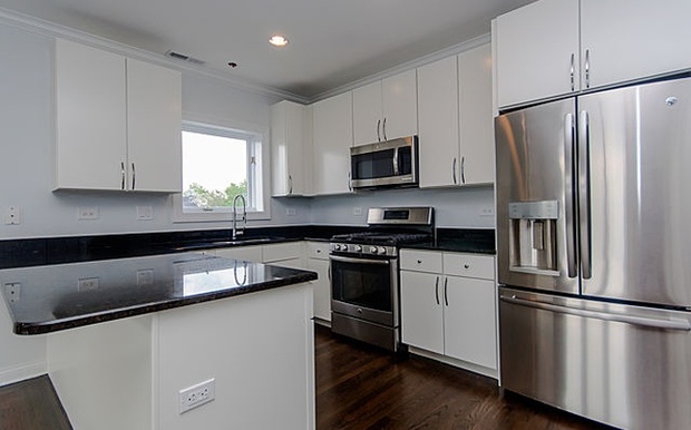     4345 S. Indiana Ave. Unit 4N 