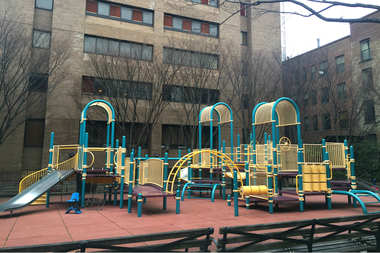  Several months after it closed due to demolition of surrounding buildings, the playground at Long Island College Hospital reopened, a spokesman for the developer said. 