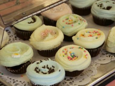 Cupcakes are coming to the Metropolitan Museum of Art this June.