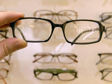 Naim Jabbar, 43, was sentenced to between 3.5 and seven years in prison on Thursday for a scam using broken eyeglasses.