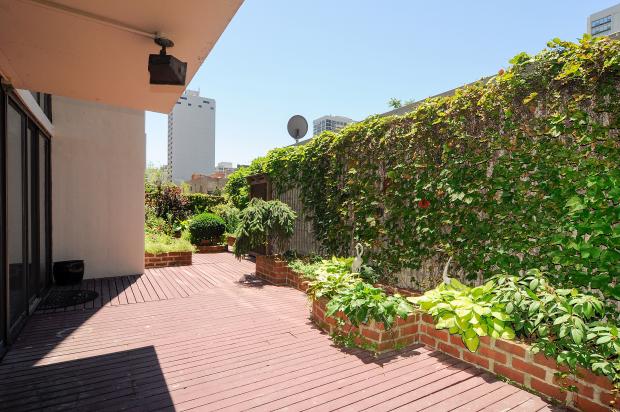  1516 N State Unit 5D 