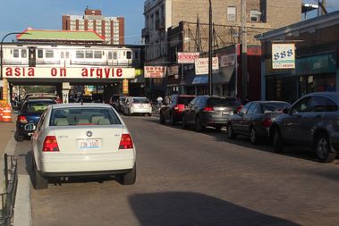  The Chicago Department of Transportation created a flier to help alleviate confusion along Argyle. 