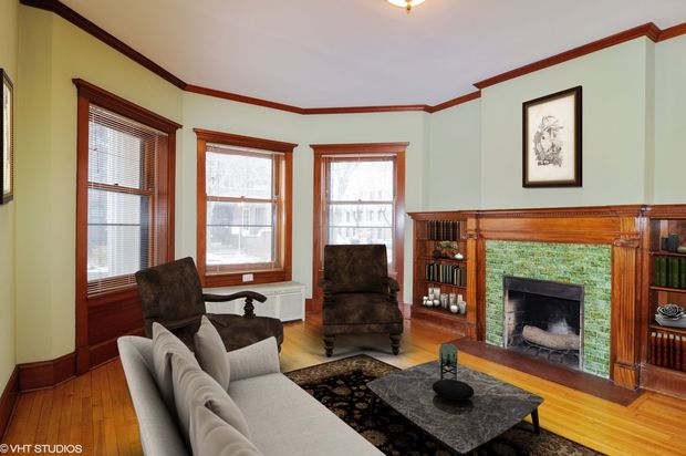  5705 S. Blackstone Ave. Unit 1 
